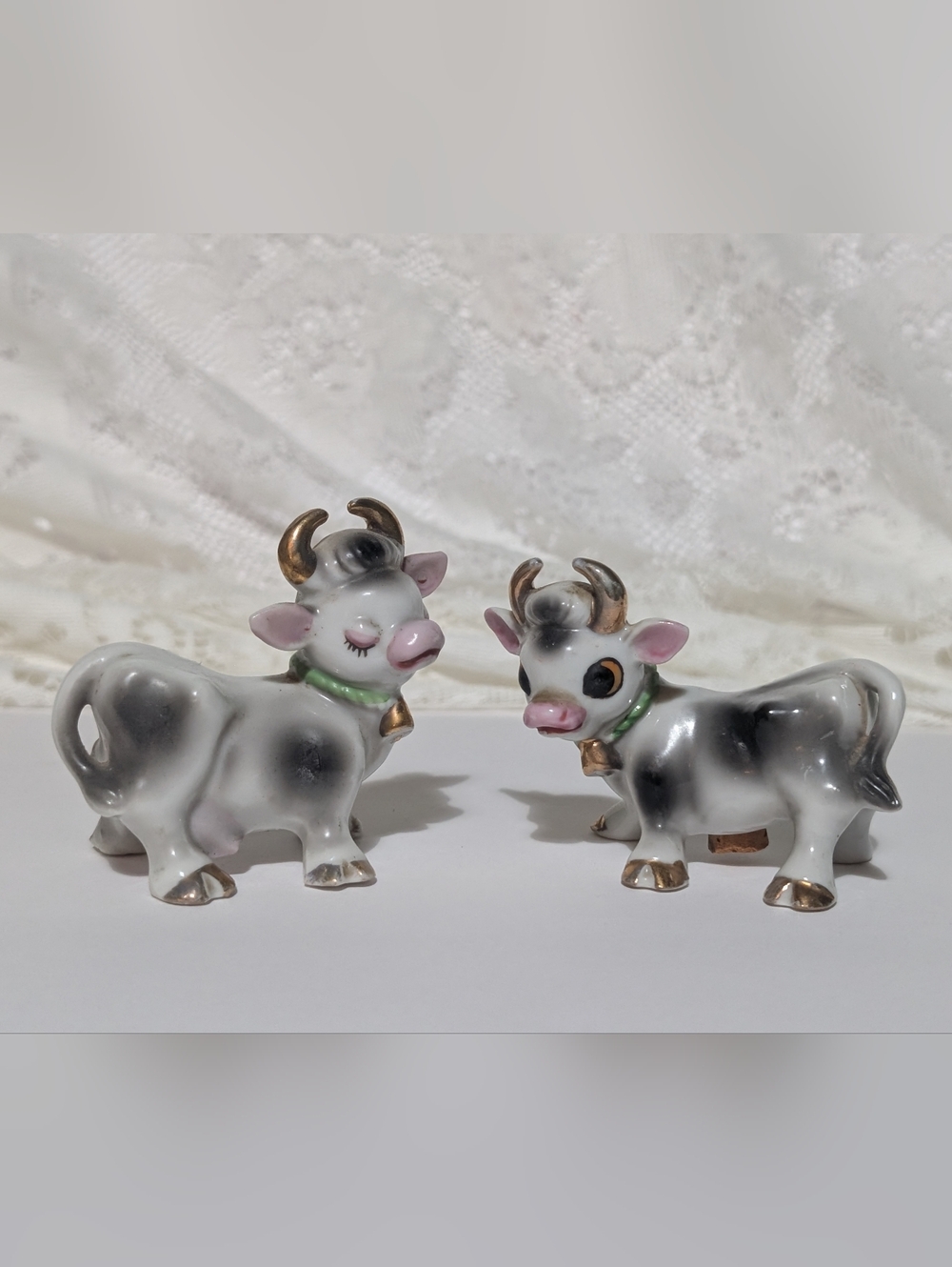 Vintage Cow Salt And Pepper Shakers 1950s